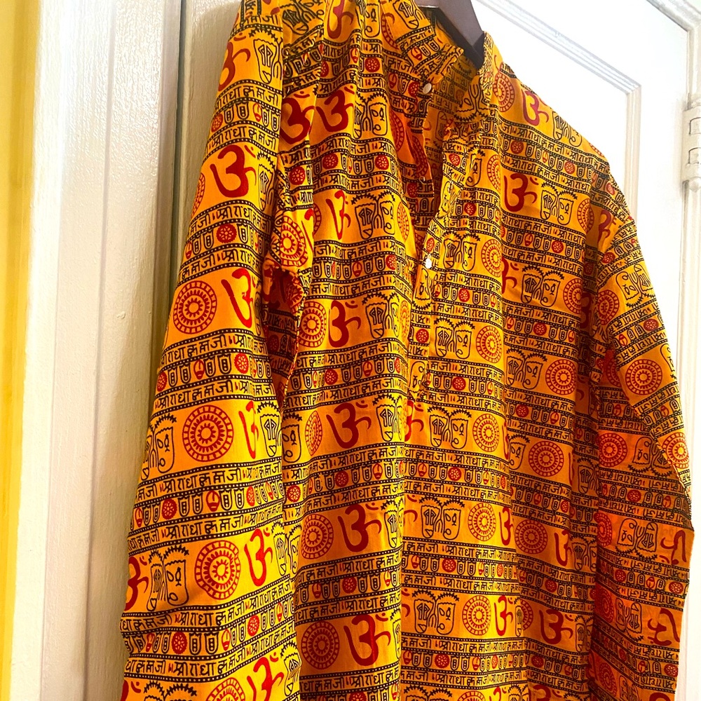 Religious om kurta